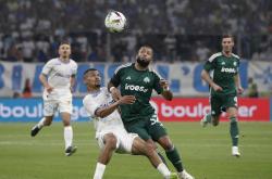 开云平台-全球足球巨星争夺桂冠,谁能笑到最后