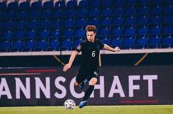 开云体育APP下载-德国国家队努力击败罗马尼亚队,保持领先的简单介绍