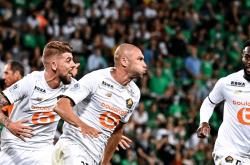 开云体育官网-圣埃蒂安客场取胜,球队状态逐渐回升