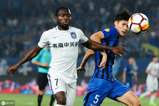 苏宁主场遭遇逆转,被深圳佳兆业绝杀 苏宁主场遭遇逆转,被深圳佳兆业绝杀