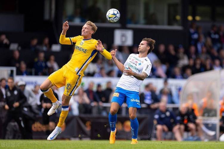 首尔FC客场逆转获胜,晋级下一轮 首尔FC客场逆转获胜,晋级下一轮