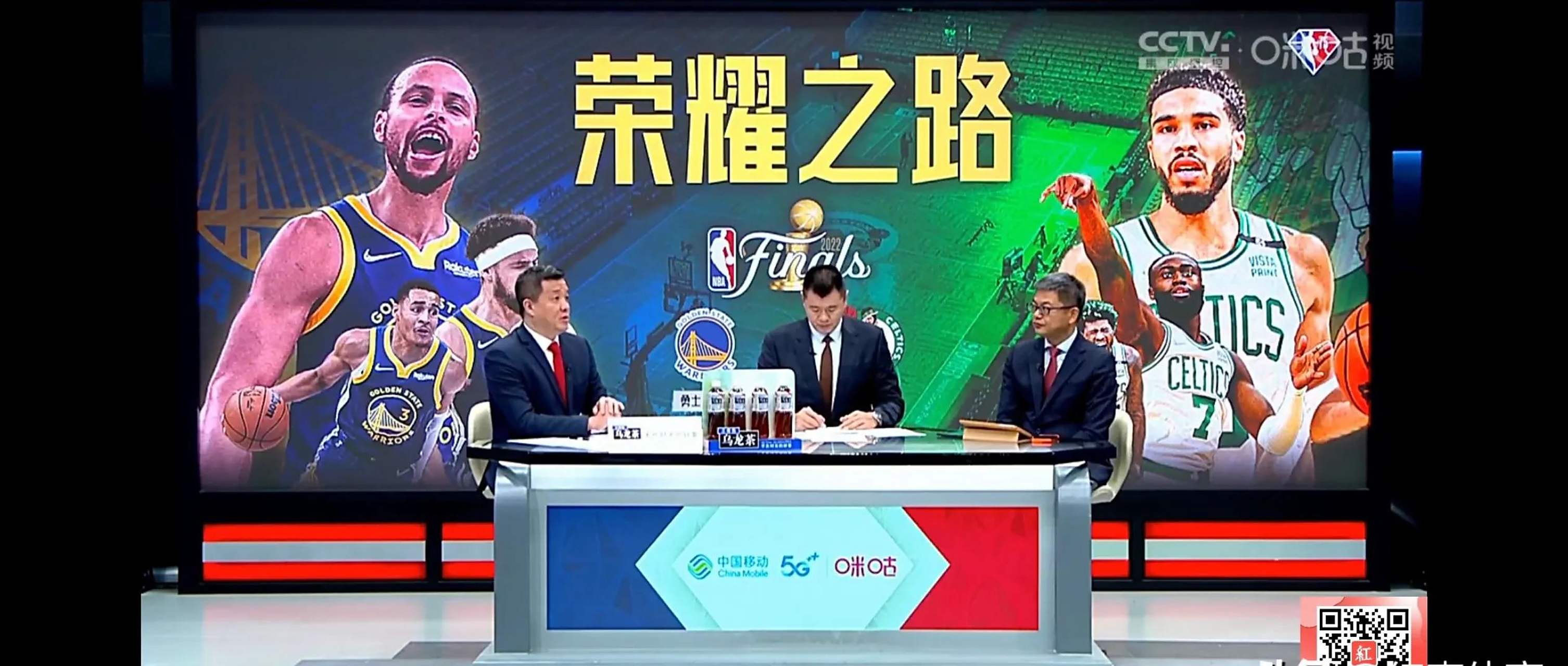 勇士惊险击败凯尔特人,夺冠热门 勇士惊险击败凯尔特人,夺冠热门