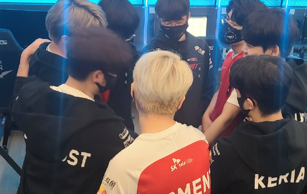 关于LGD翻盘GEN,Faker关键团战开团秒人顶尖较量全球总决赛,强势挺进下一轮的信息 关于LGD翻盘GEN,Faker关键团战开团秒人顶尖较量全球总决赛,强势挺进下一轮的信息