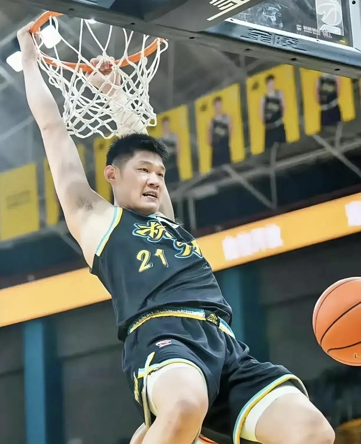 关于一位实力派球员逆袭!力挽狂澜,为球队拿下胜利的信息 关于一位实力派球员逆袭!力挽狂澜,为球队拿下胜利的信息