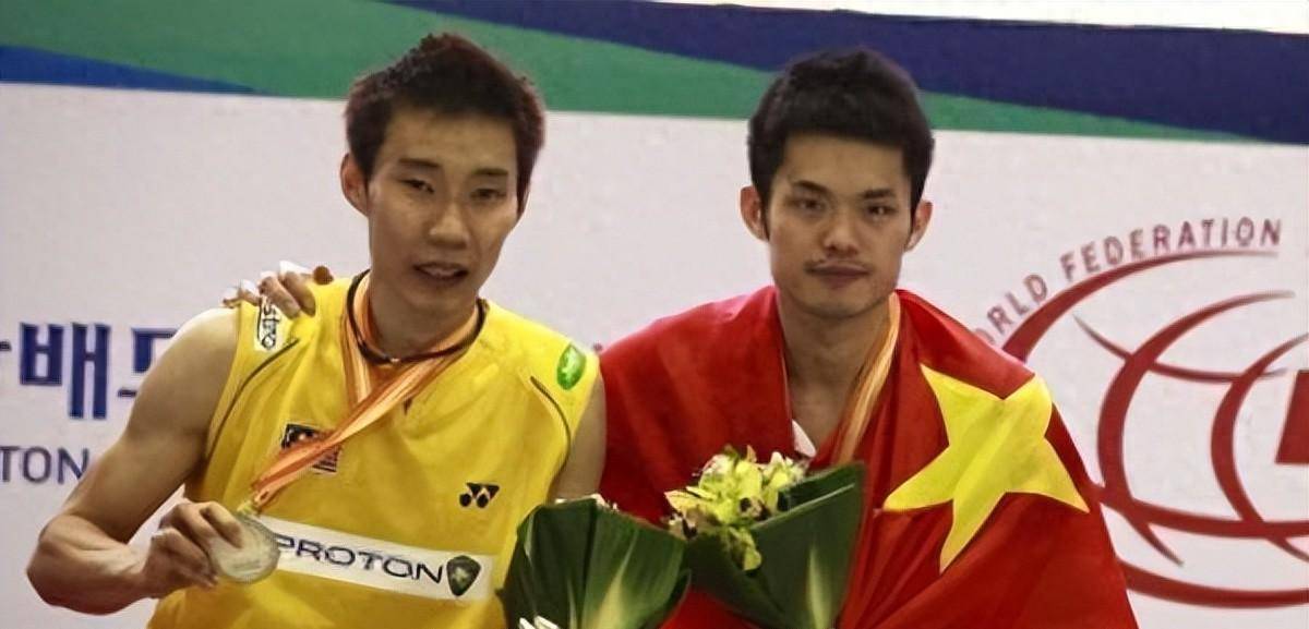 日本羽毛球队绝地反击泰国羽毛球队,李宗伟送出助攻的简单介绍 日本羽毛球队绝地反击泰国羽毛球队,李宗伟送出助攻的简单介绍