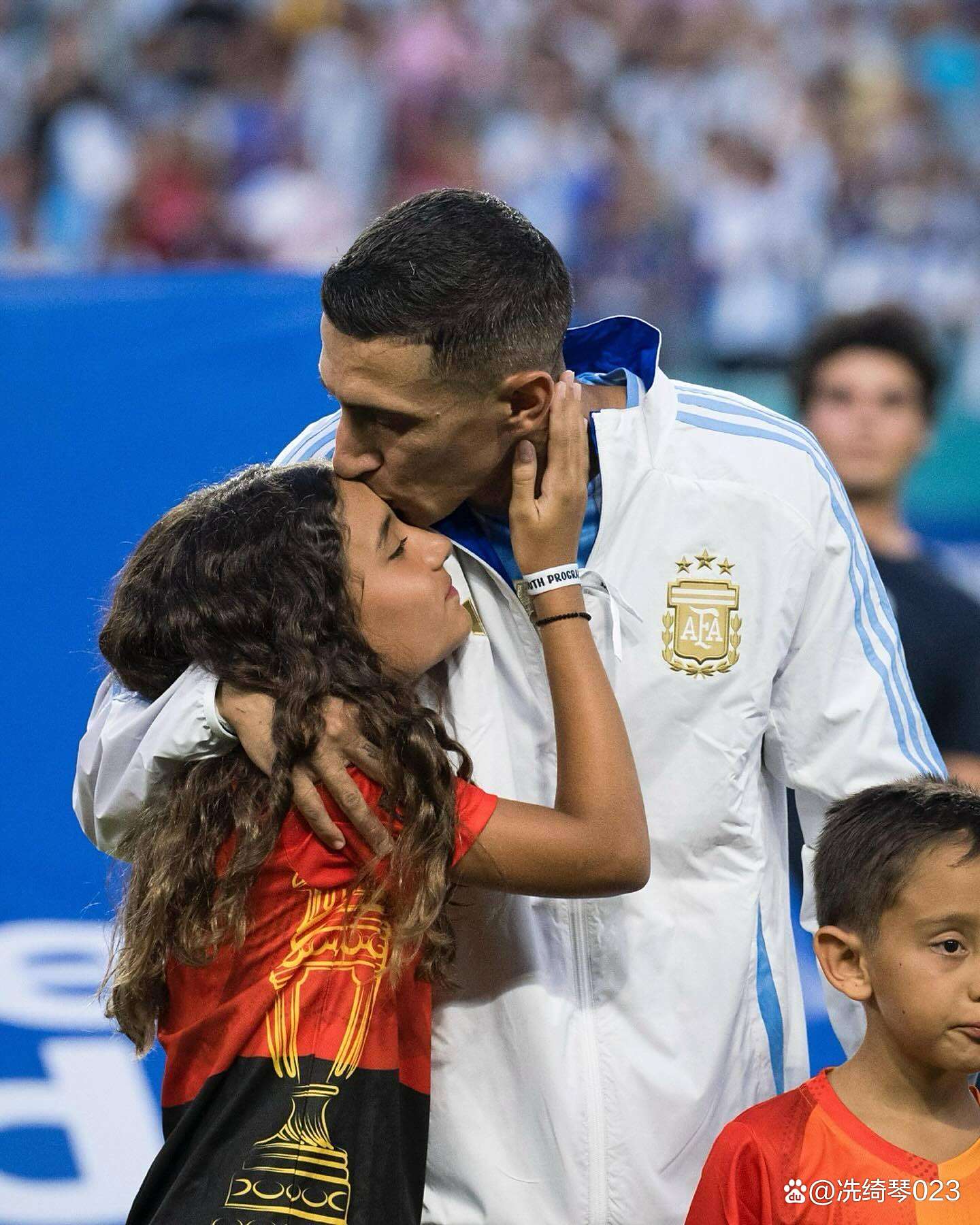 包含那不勒斯血洗巴西，迪马利亚制霸全场的词条